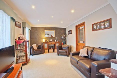 Property photo of 36 Cairns Drive Darley VIC 3340