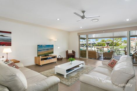 Property photo of 26 Seaspray Street Paradise Point QLD 4216