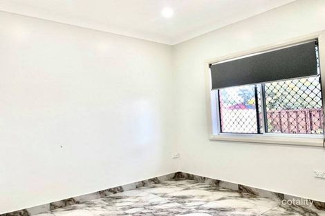Property photo of 10 Bland Street Bradbury NSW 2560