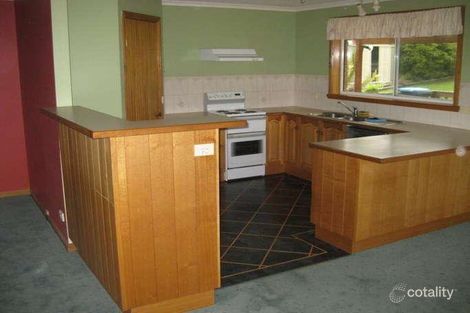 Property photo of 27 Barnett Crescent Bridport TAS 7262