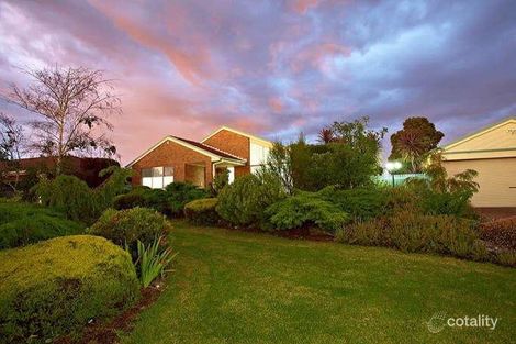 Property photo of 12 Butmar Close Werribee VIC 3030