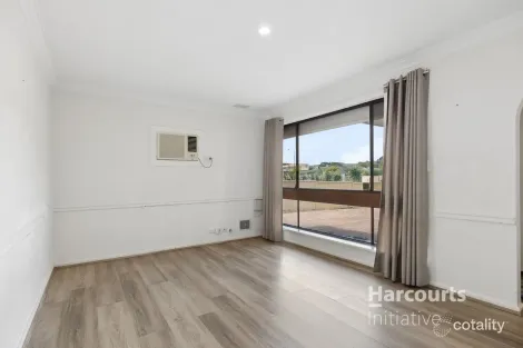 Property photo of 5A Vanda Place Maddington WA 6109