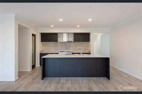 Property photo of 4 Reserve Road Cranley QLD 4350