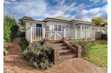 6 Rockvale Rd, Armidale, NSW 2350