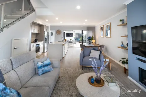 14 Moonlight St, North Coogee, WA 6163