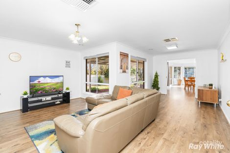 Property photo of 17 Bourkelands Drive Bourkelands NSW 2650