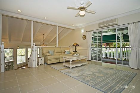 Property photo of 1 Valerie Close Edens Landing QLD 4207