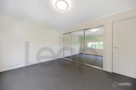 Property photo of 7 Treestone Walk Westmeadows VIC 3049