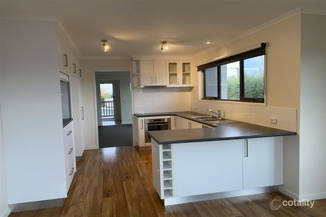 Property photo of 8 Vancouver Street Midway Point TAS 7171