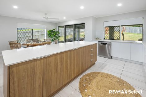 Property photo of 33 Azure Drive Rural View QLD 4740