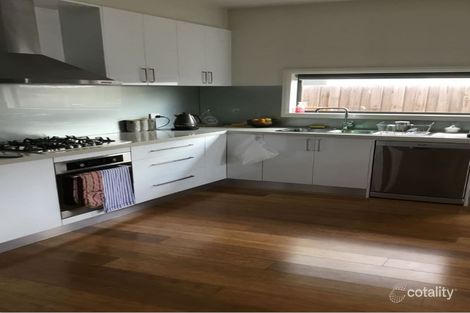37 Deutscher St, Avondale Heights, VIC 3034
