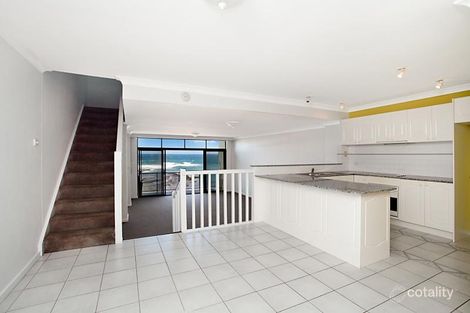 Property photo of 2/1 Shortland Esplanade Newcastle East NSW 2300