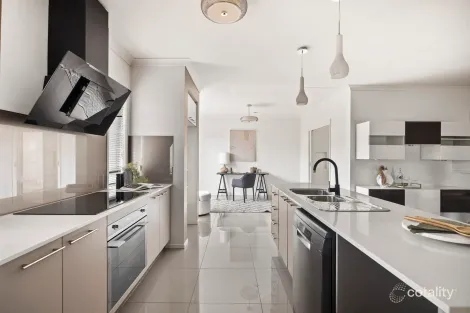 Property photo of 47 Double Bay Drive Taylors Hill VIC 3037