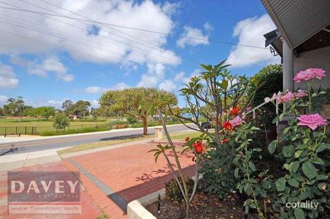Property photo of 271 Huntriss Road Doubleview WA 6018