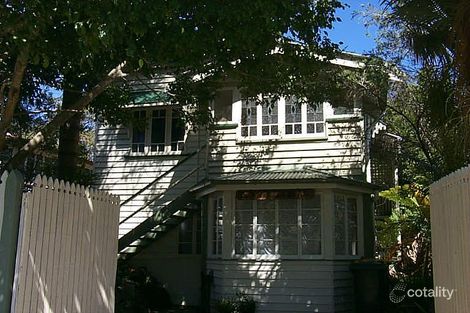 404 Bennetts Rd, Norman Park, QLD 4170