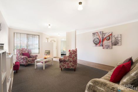 Property photo of 11 Staunton Vale Carramar WA 6031