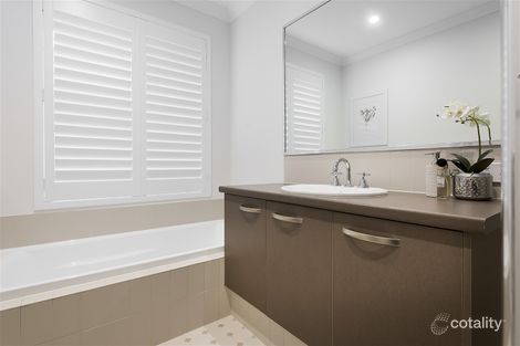 2165 Astoria Bvd, Hilbert, WA 6112