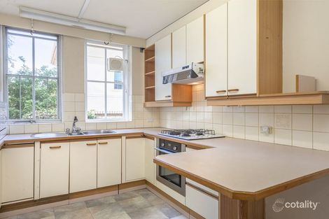 Property photo of 18/6 Balwyn Road Canterbury VIC 3126