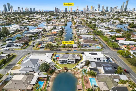 Property photo of 31 Pacific Boulevard Broadbeach Waters QLD 4218