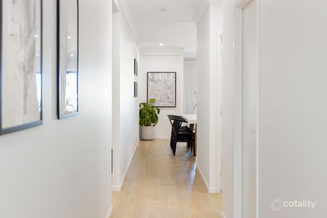 Property photo of 24 Meerkat Crescent Dakabin QLD 4503