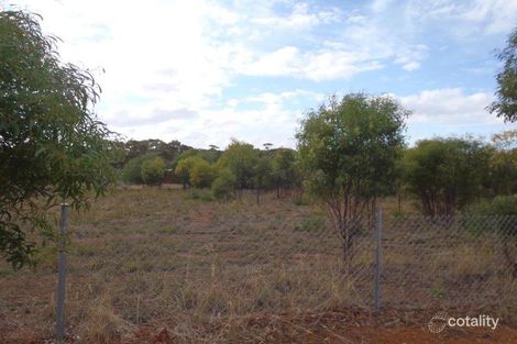 27 Fox St, Narrogin, WA 6312