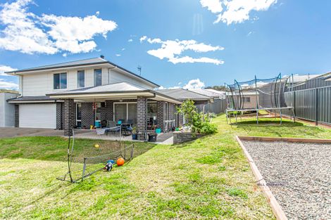 Property photo of 2 Yarborough Road Cameron Park NSW 2285