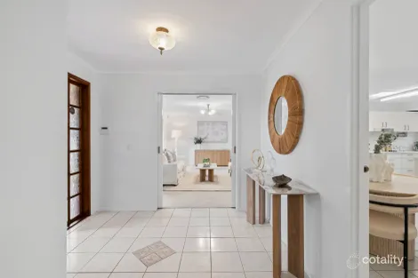 Property photo of 1 Spinel Street Camp Hill QLD 4152