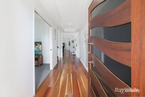 Property photo of 3 Breeze Drive Bargara QLD 4670