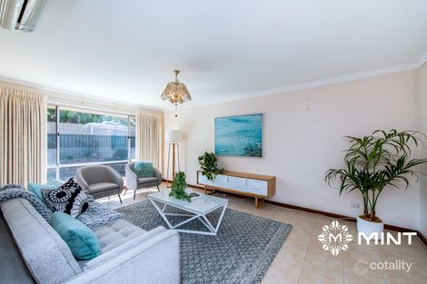 Property photo of 2/1 Birdwood Circus East Bicton WA 6157