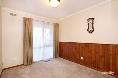 Property photo of 15 Bradford Avenue Greenvale VIC 3059