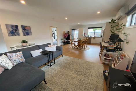 Property photo of 2/135 West Fyans Street Newtown VIC 3220