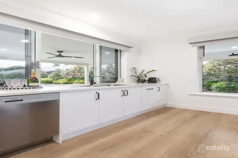 Property photo of 22 Waldock Way Warrnambool VIC 3280