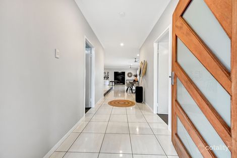 Property photo of 2 Ningaloo Crescent Burdell QLD 4818