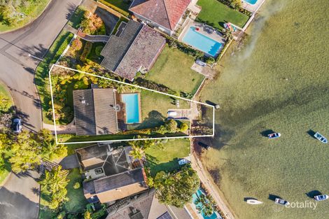 Property photo of 27 Careel Bay Crescent Avalon Beach NSW 2107