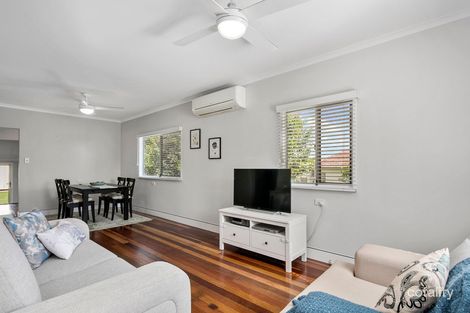 Property photo of 60 Blackwood Road Manly West QLD 4179
