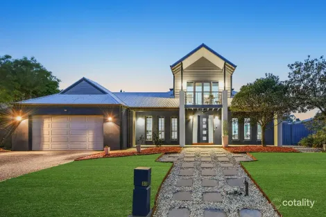 31 Island Point Ave, Waterways, VIC 3195