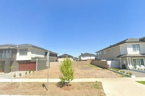 38 Dablam St, Clyde North, VIC 3978