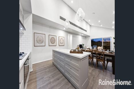 Property photo of 27 Padma Boulevard Tarneit VIC 3029