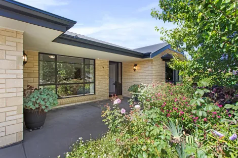 Property photo of 34 Maroo Street Milang SA 5256