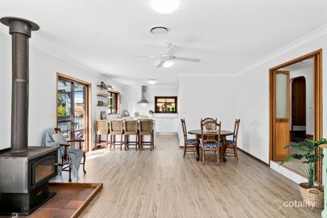Property photo of 13 Wills Crescent Denhams Beach NSW 2536