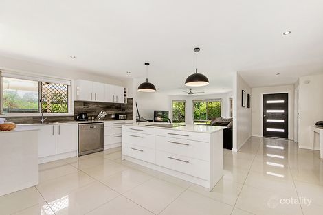 Property photo of 5 Barra Court Merrimac QLD 4226