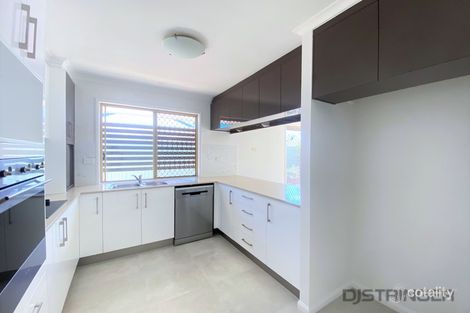 Property photo of 253 Nineteenth Avenue Elanora QLD 4221