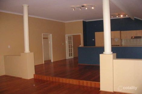 Property photo of 21 Mallee Way Gwelup WA 6018