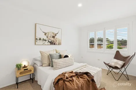 Property photo of 7 Clematis Place Point Clare NSW 2250