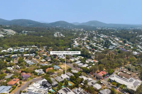 Property photo of 10 Harwood Street Bardon QLD 4065