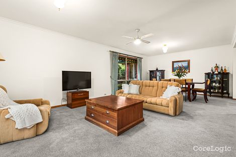 Property photo of 5 Tom Roberts Crescent Yallambie VIC 3085