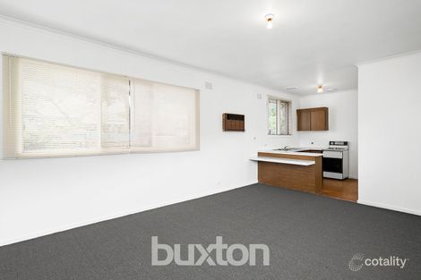 Property photo of 18 Highbury Avenue Hampton East VIC 3188