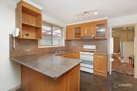Property photo of 8 Chisholm Close Gladstone Park VIC 3043