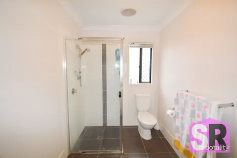 Property photo of 2 White Gum Place Guyra NSW 2365