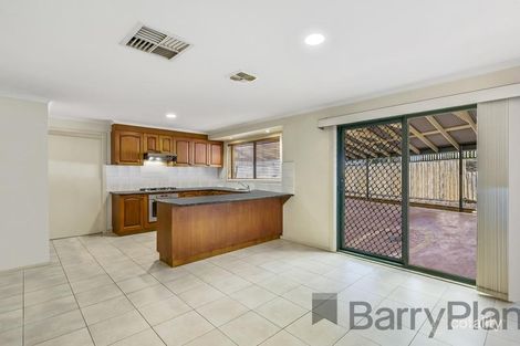 Property photo of 12 Pascoe Court Melton West VIC 3337